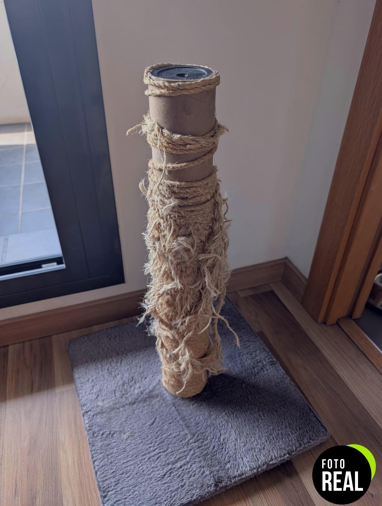trixie-poste-rascar-gato-beige-9-40cm-foto-2
