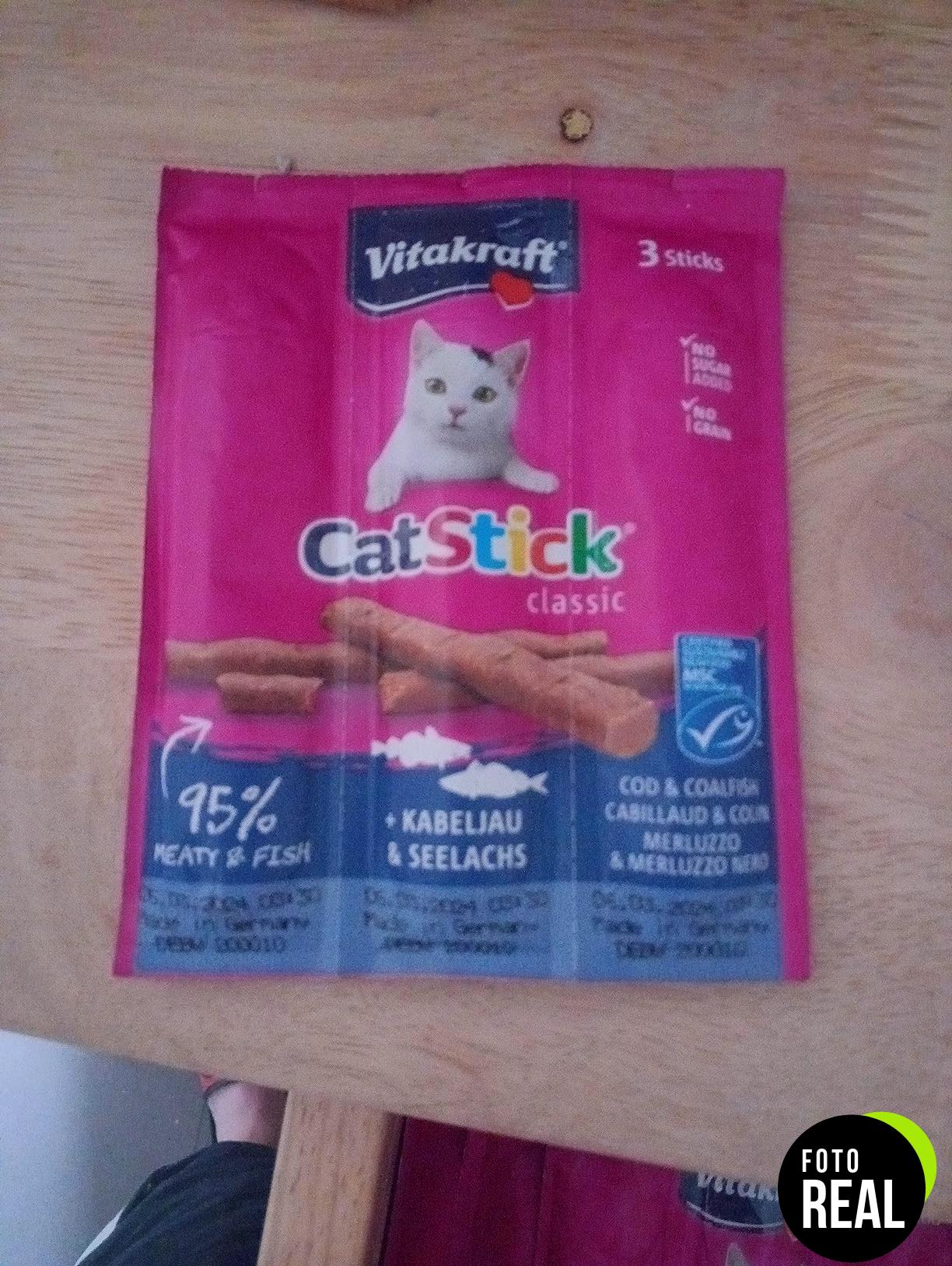 vitakraft-snack-gatos-barritas-3-pato-conejo-foto-3
